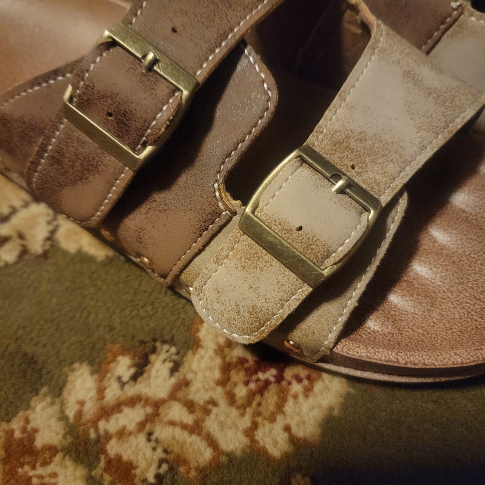 Brown and Tan Women's Sandals - Picture 5 of 9